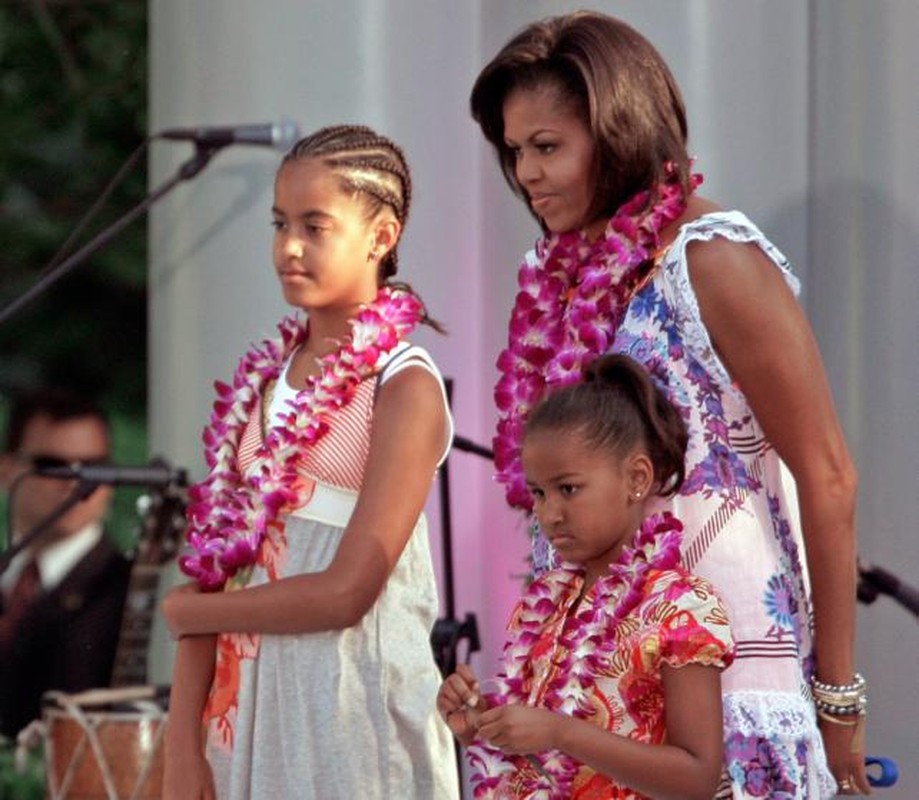 Loat anh con gai lon cua TT Obama o Nha Trang-Hinh-3